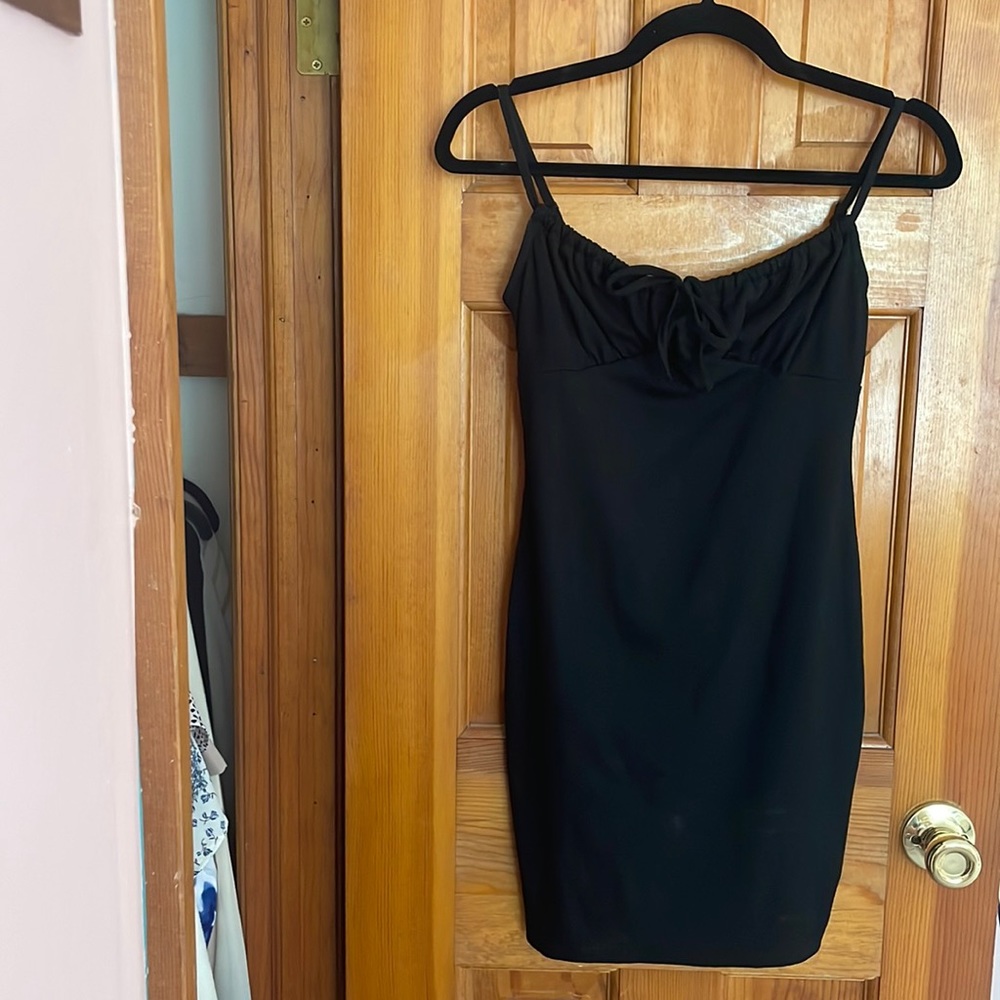 Black ribbed bodycon mini dress